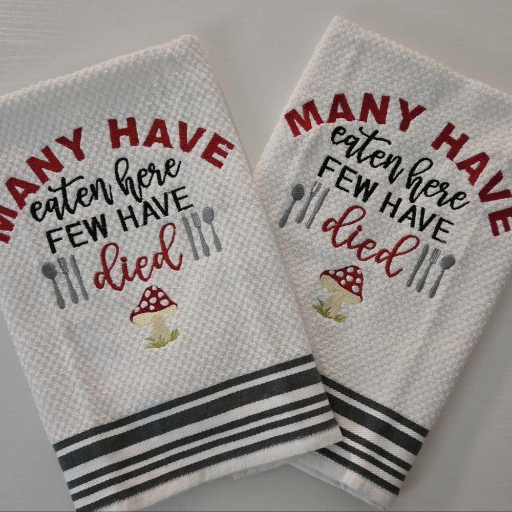 White and Red Kitchen Towel Set (2 towels) with Humorous Embroidery